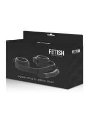 FETISH SUBMISSIVE ESPOSAS CON TIRADOR CON FORRO DE NEOPRENO