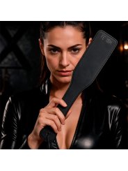 FETISH SUBMISSIVE FUSTA CUERO VEGANO