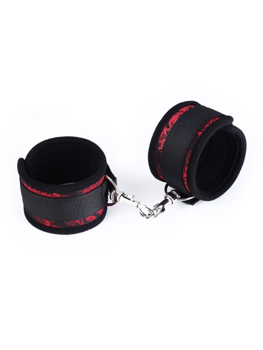 OHMAMA FETISH ESPOSAS MUNECAS SCANDAL