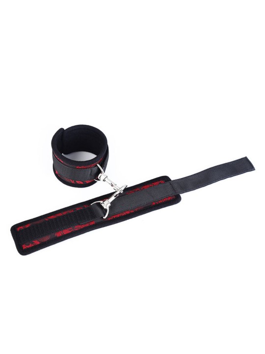 OHMAMA FETISH ESPOSAS MUNECAS SCANDAL