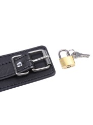 OHMAMA FETISH RESTRICCIONES MUNECAS CON ANILLAS