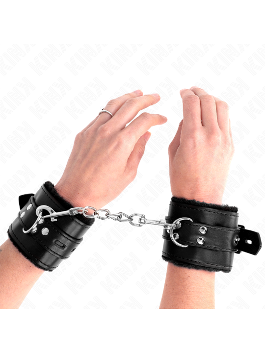 KINK MUNEQUERAS FORRADAS CON AGUJEROS CUADRADOS NEGRO Y CORREA NEGRO AJUSTABLE 17 29 CM X 6 CM