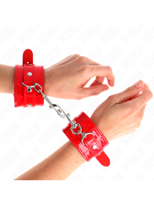 KINK MUNEQUERAS CON TACHUELAS ROJO AJUSTABLE 23 33 CM