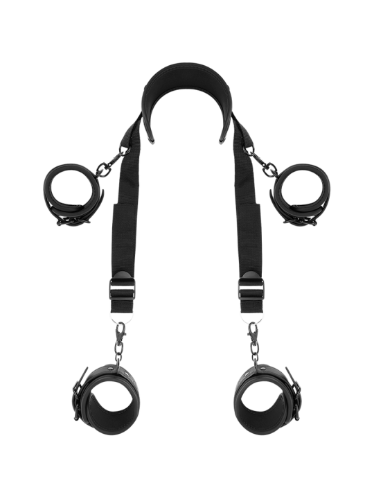 FETISH SUBMISSIVE POSICION MASTER CON 4 ESPOSAS CON FORRO DE NEOPRENO